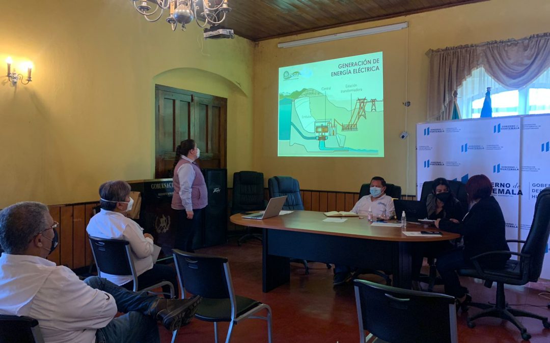 Sede de COPADEH en Huehuetenango, participa en una reunión con alcaldes