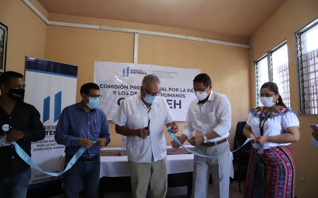Director ejecutivo de COPADEH Rigoberto Casasola inaugura sede en Mazatenango